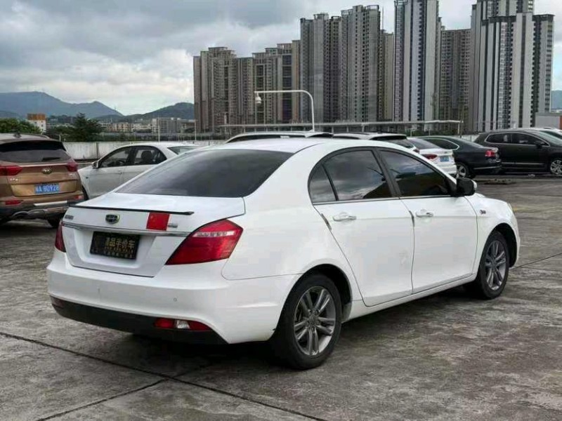 东莞17年吉利帝豪8