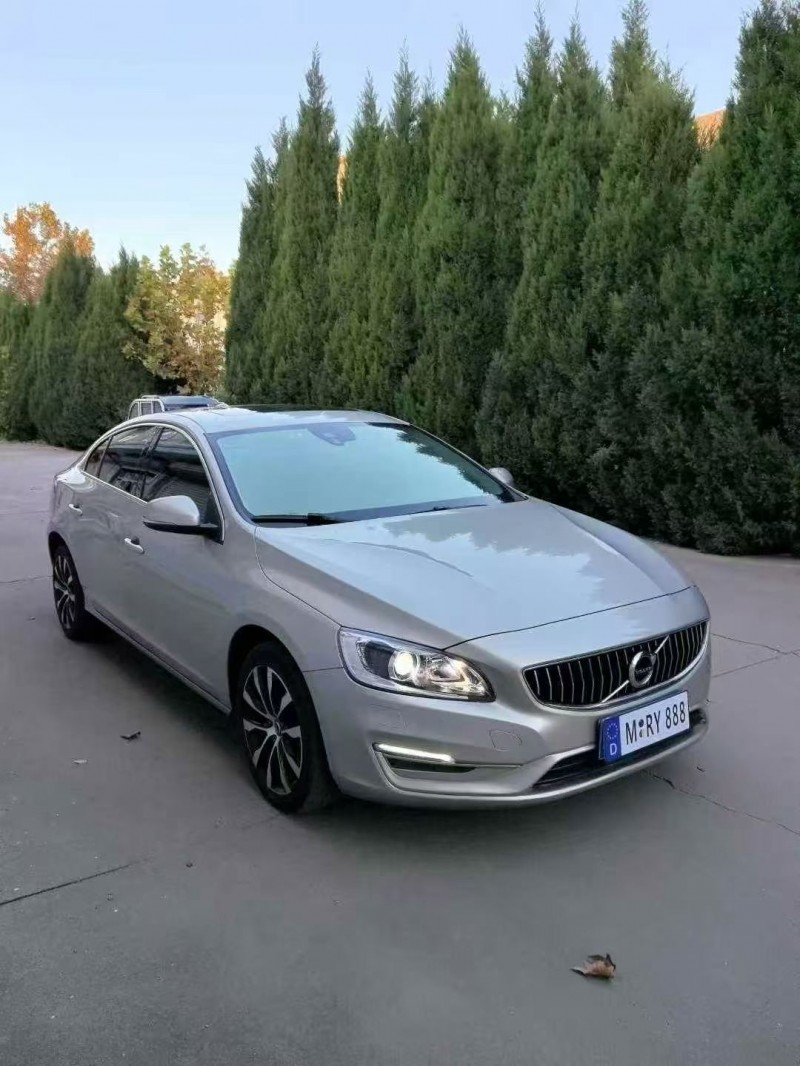 泰安18年沃尔沃S60L3