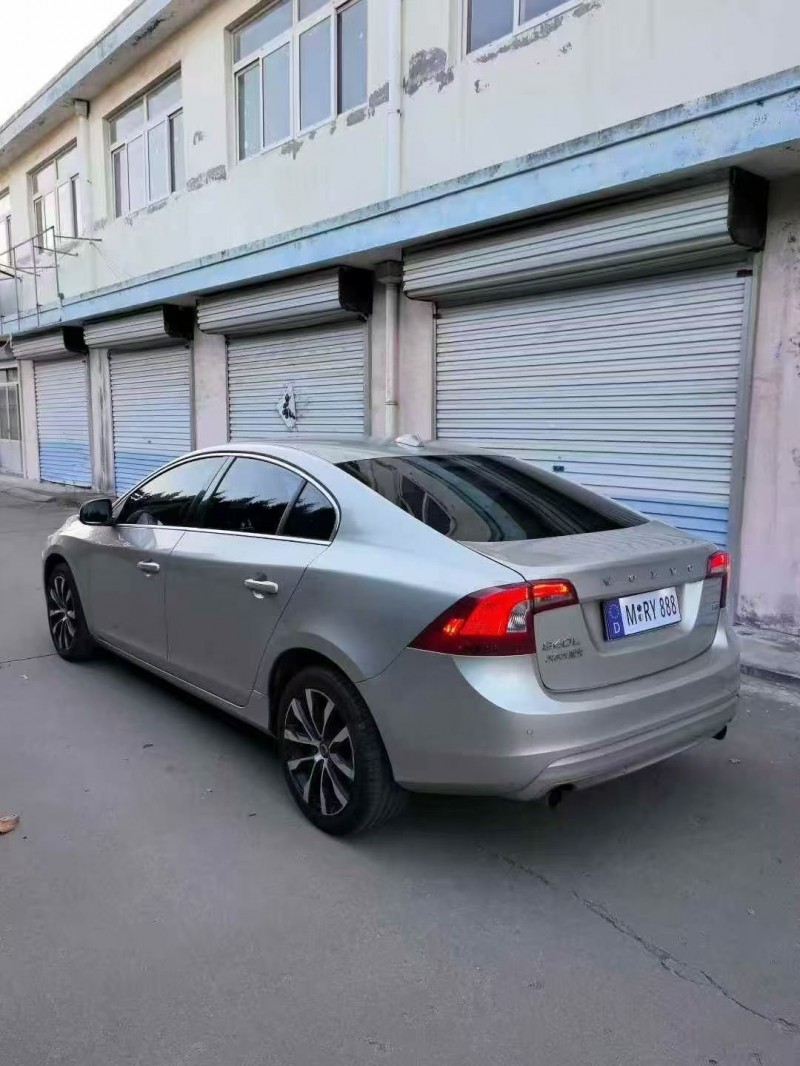 泰安18年沃尔沃S60L7