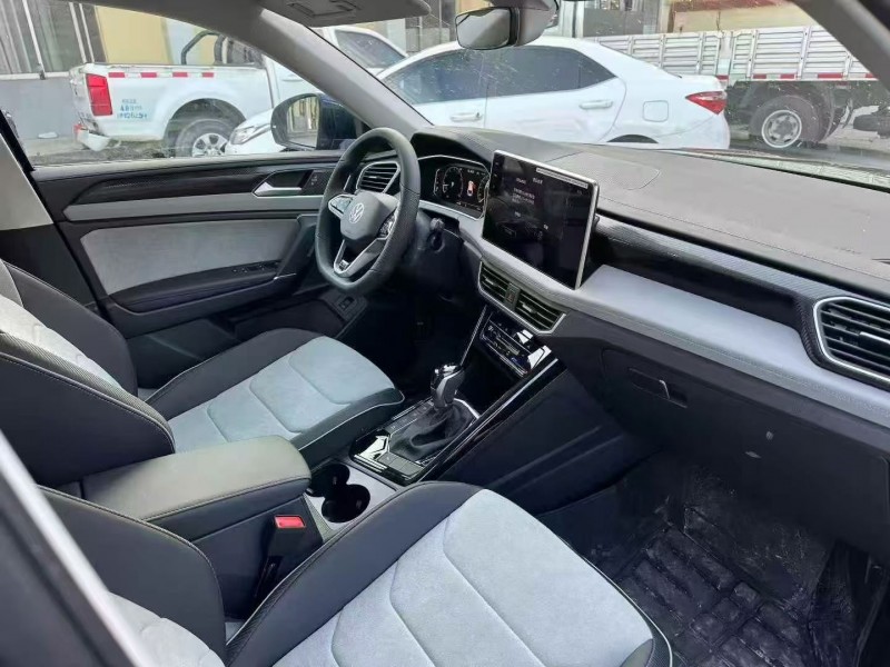 淄博25年大众探岳4