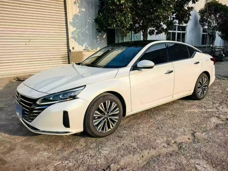 徐州24年日产天籁3