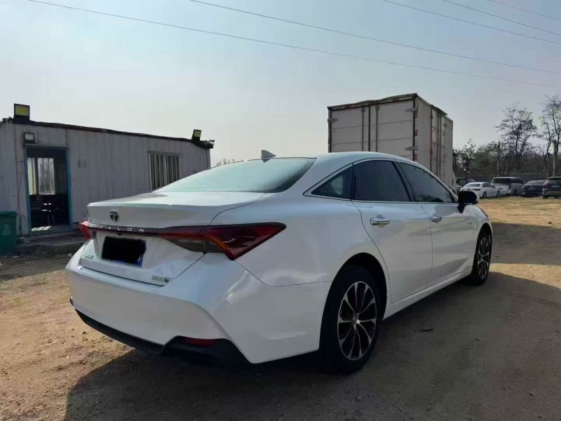 东营24年丰田亚洲龙8