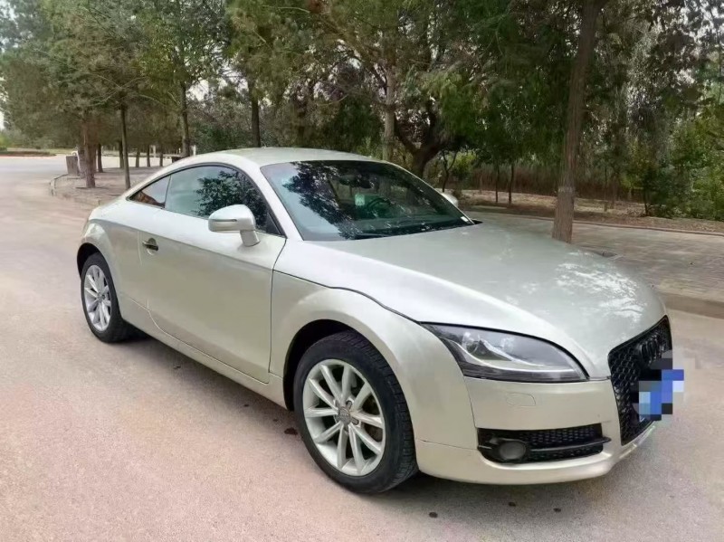 绍兴12年奥迪TT2