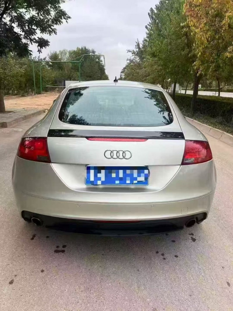 绍兴12年奥迪TT9