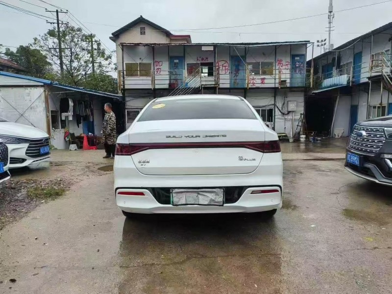 湘潭24年比亚迪秦9