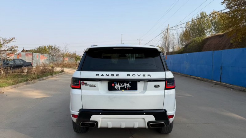 青岛15年路虎揽胜运动9