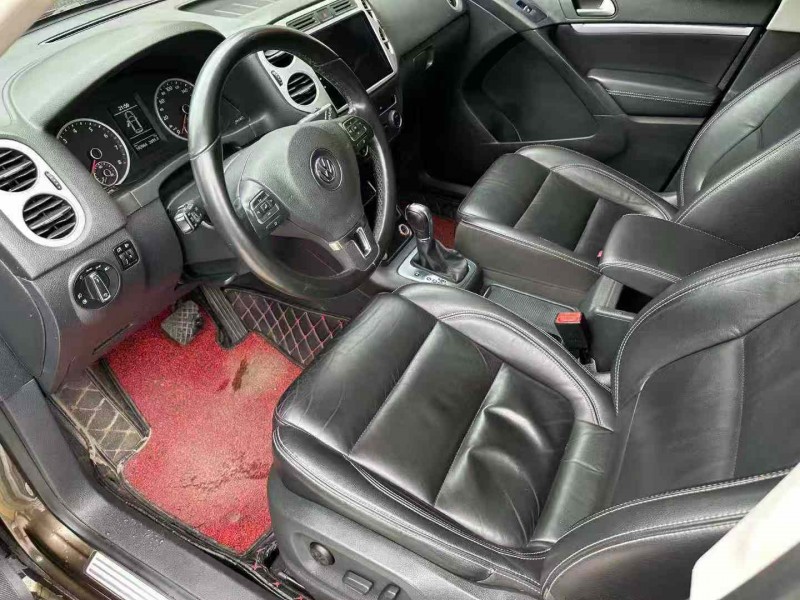 南宁18年大众途观4