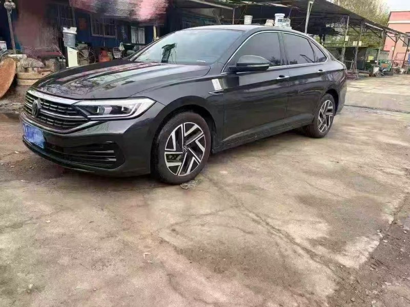 济宁24年大众速腾3