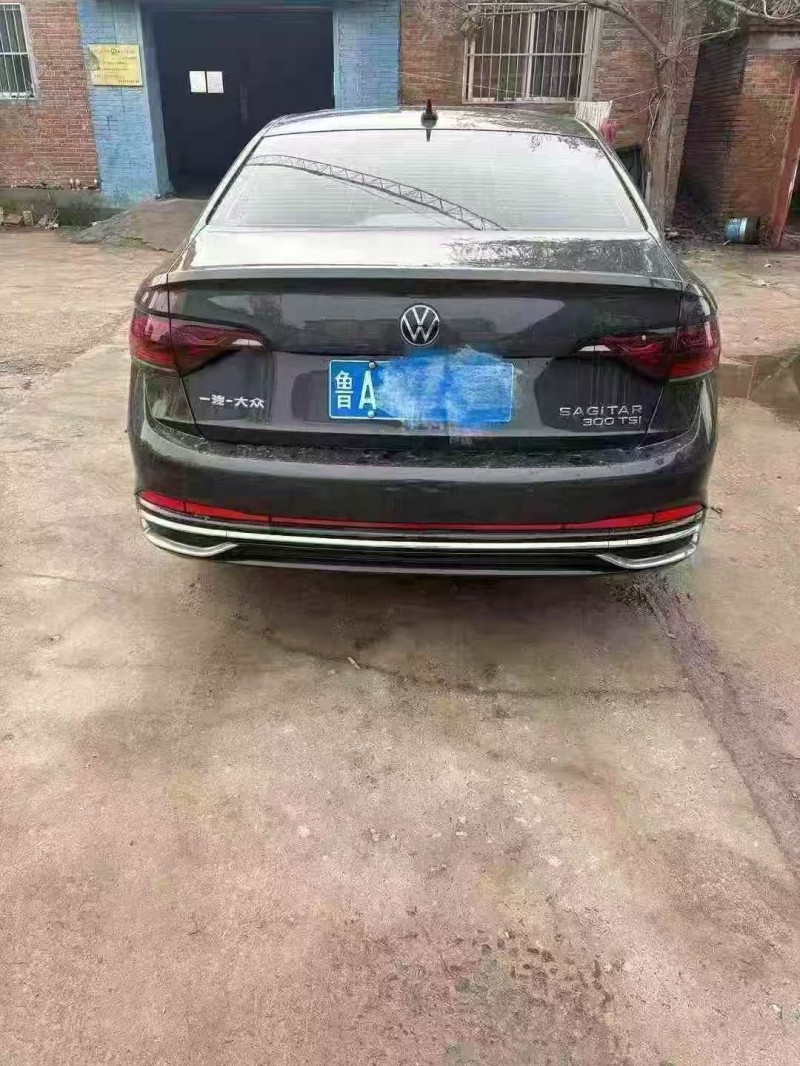 济宁24年大众速腾7