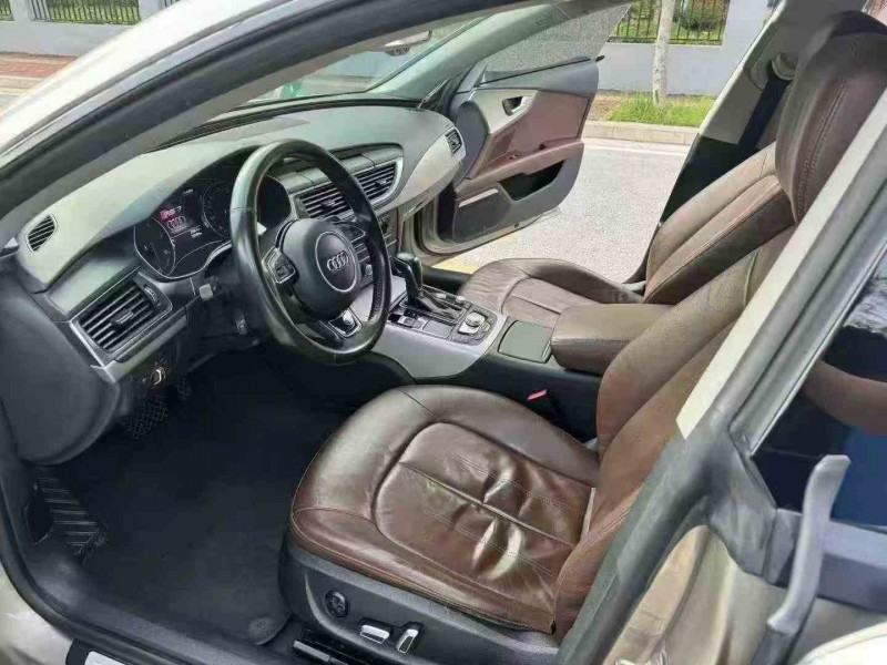 南宁16年奥迪A7L4