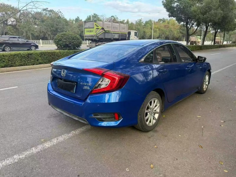 衡阳18年本田思域8