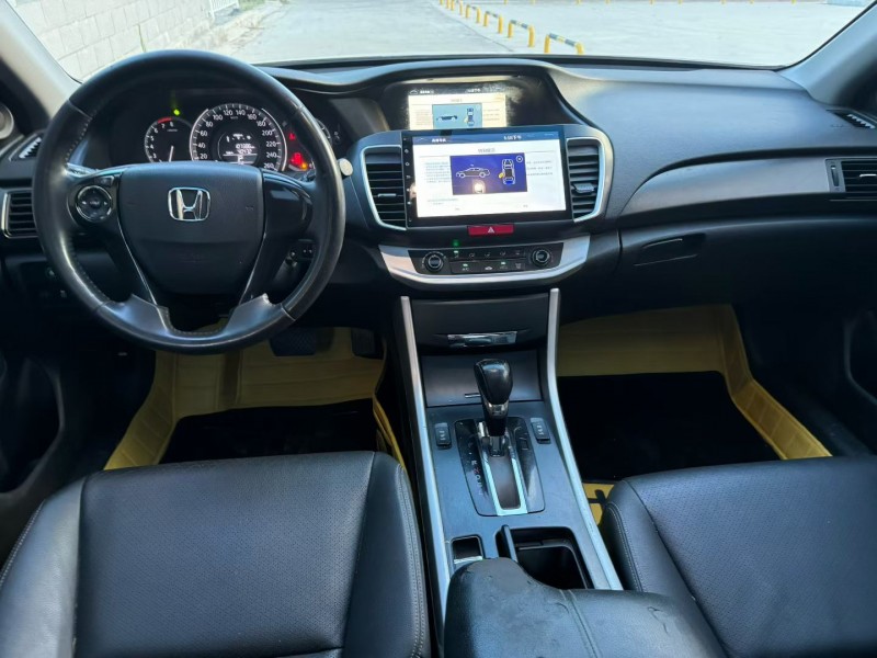 平顶山16年本田雅阁7