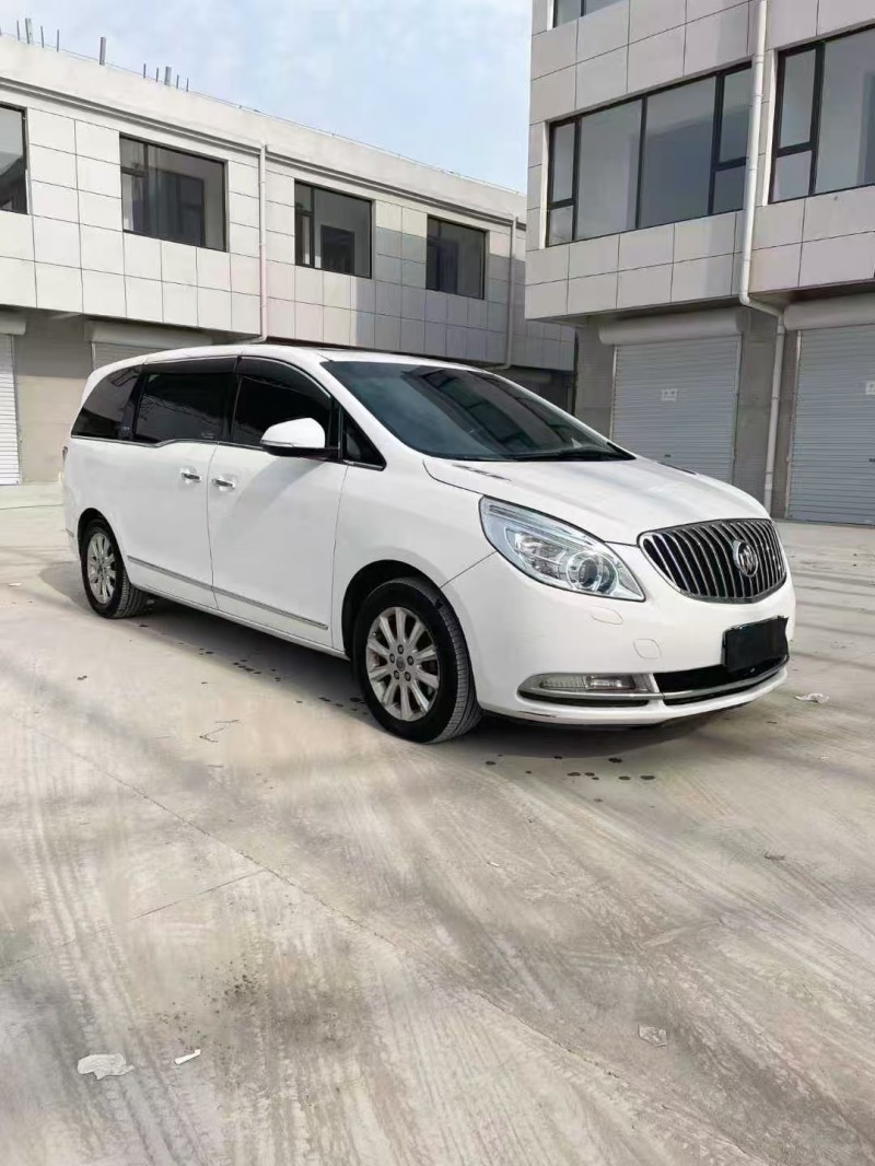 太原13年别克GL82