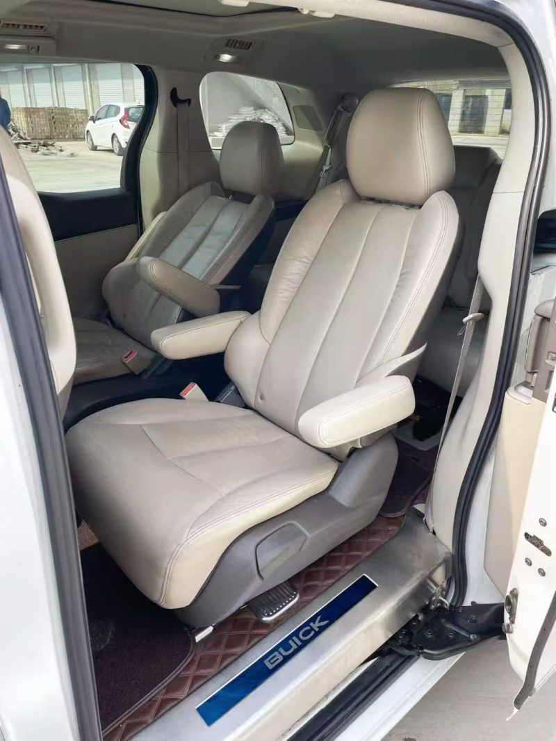 太原13年别克GL83