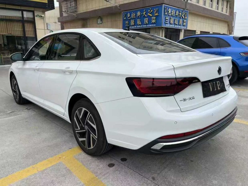 襄阳25年大众速腾4