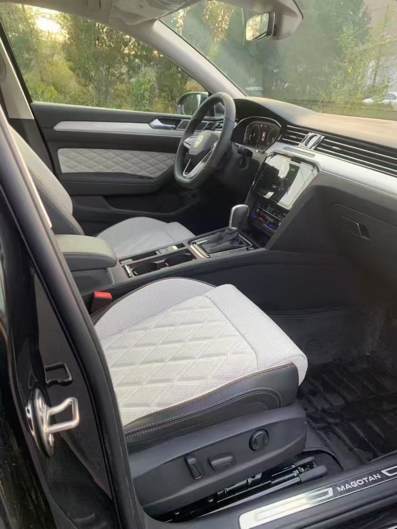 保定25年大众迈腾8