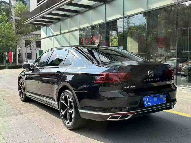 深圳23年大众迈腾8