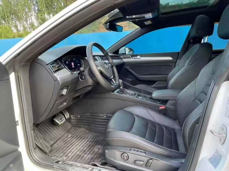 青岛20年大众CC7