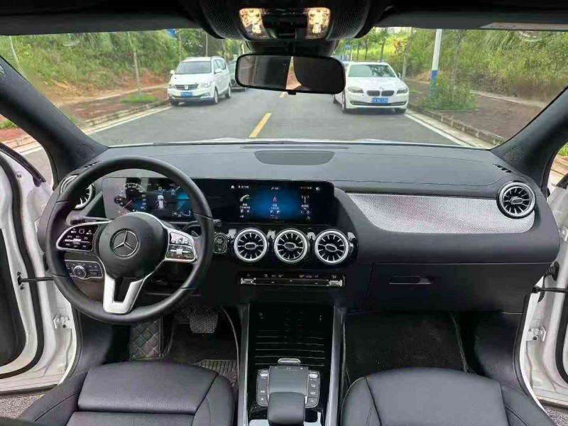 南宁23年奔驰GLA5