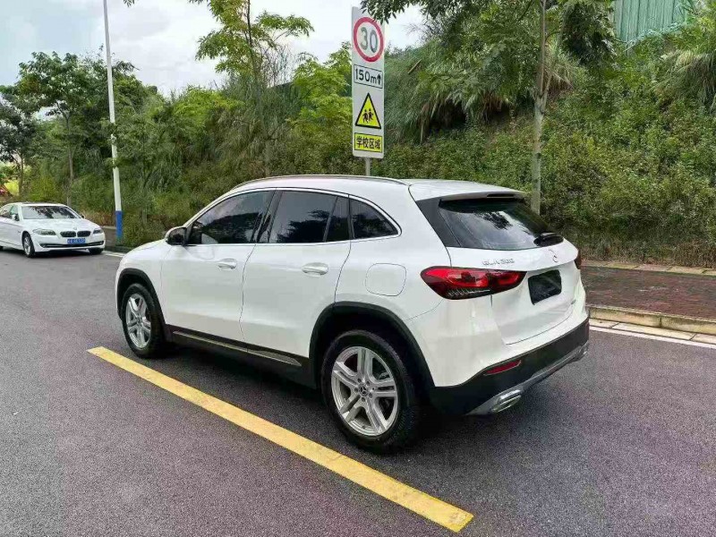 南宁23年奔驰GLA7
