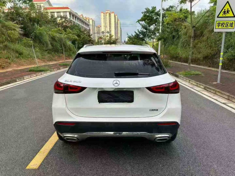 南宁23年奔驰GLA9