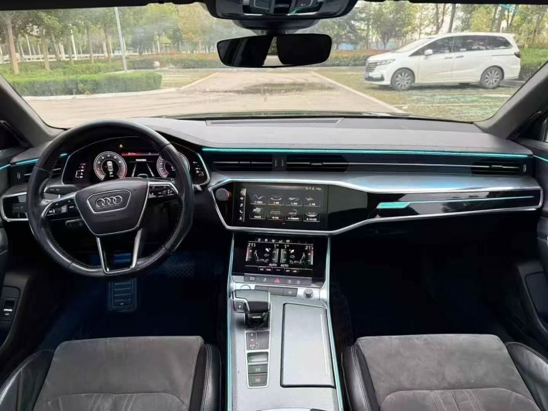 烟台19年奥迪A6L4