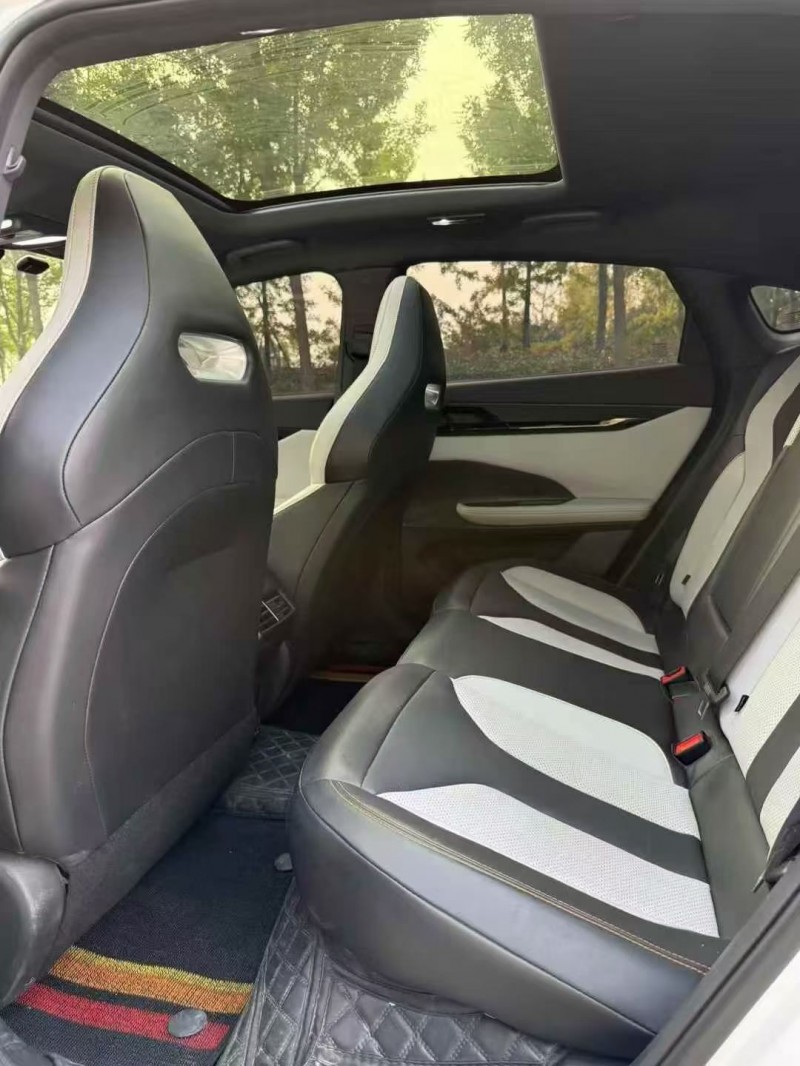 枣庄25年长安汽车UNI6