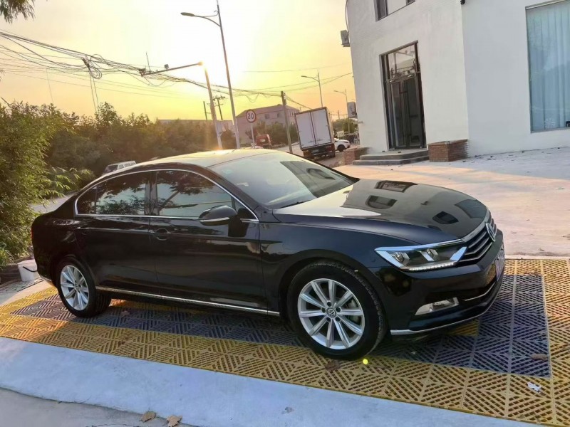 青岛19年大众迈腾3