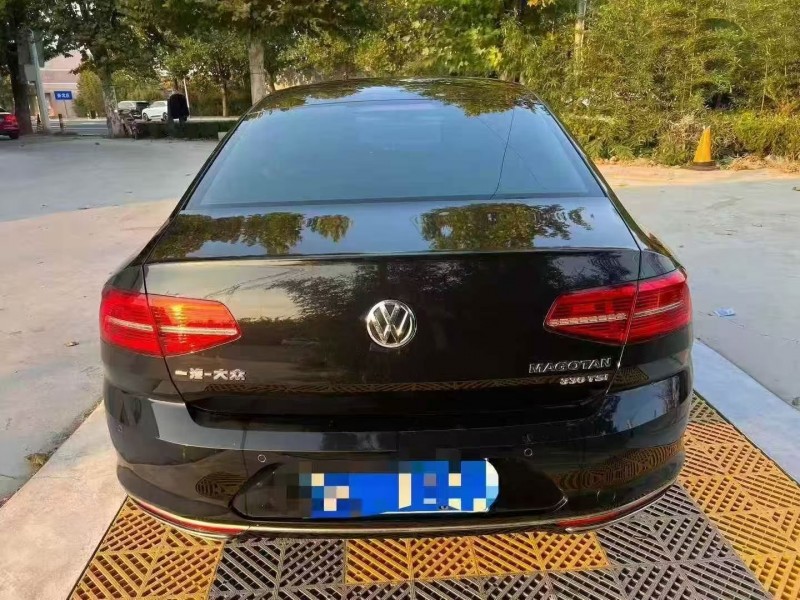 青岛19年大众迈腾8