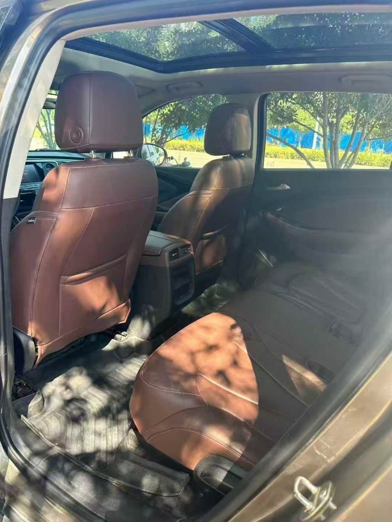 济南18年别克昂科威7