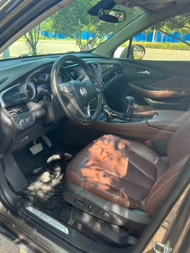 济南18年别克昂科威8