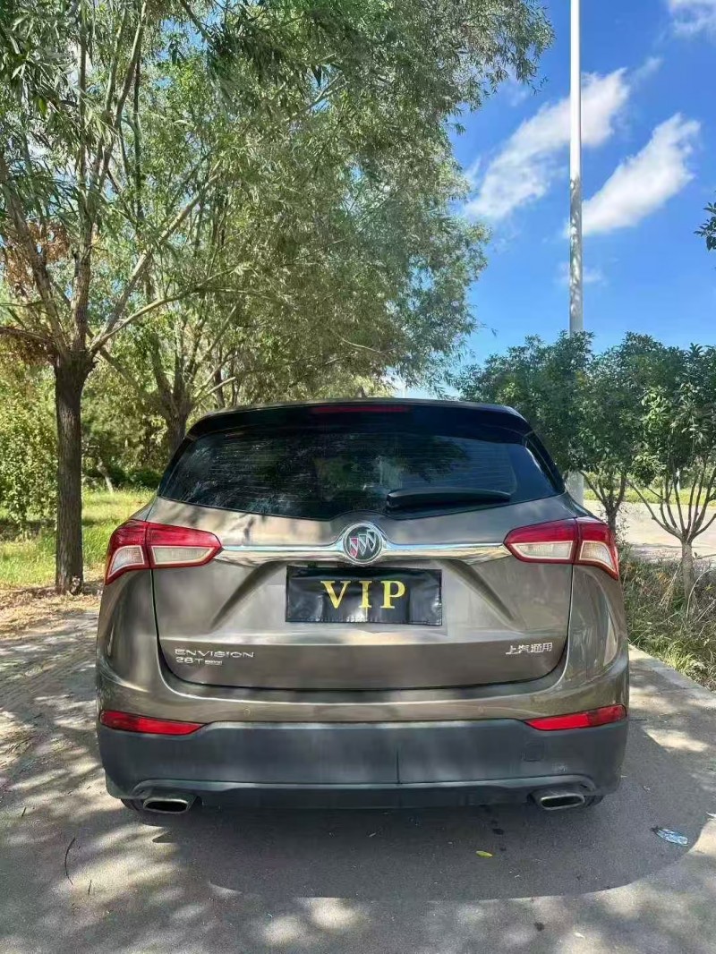 济南18年别克昂科威9