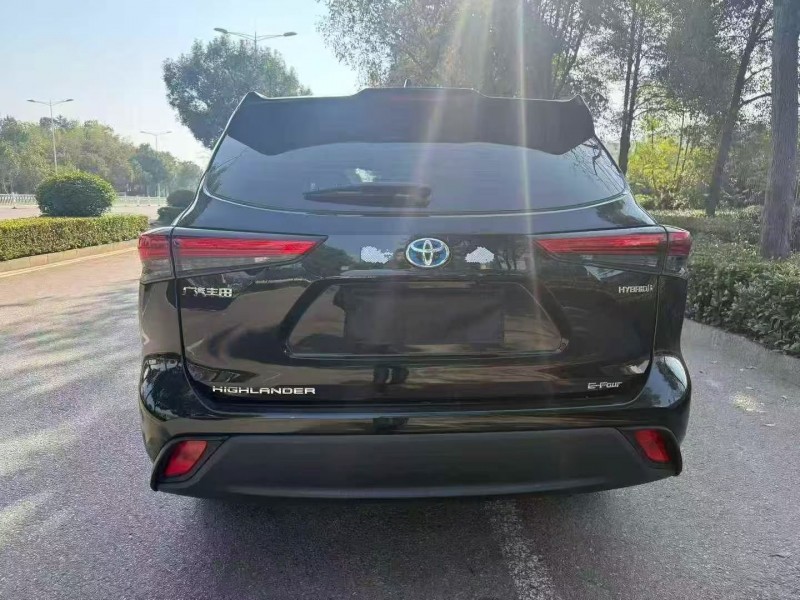 衡阳22年丰田汉兰达8