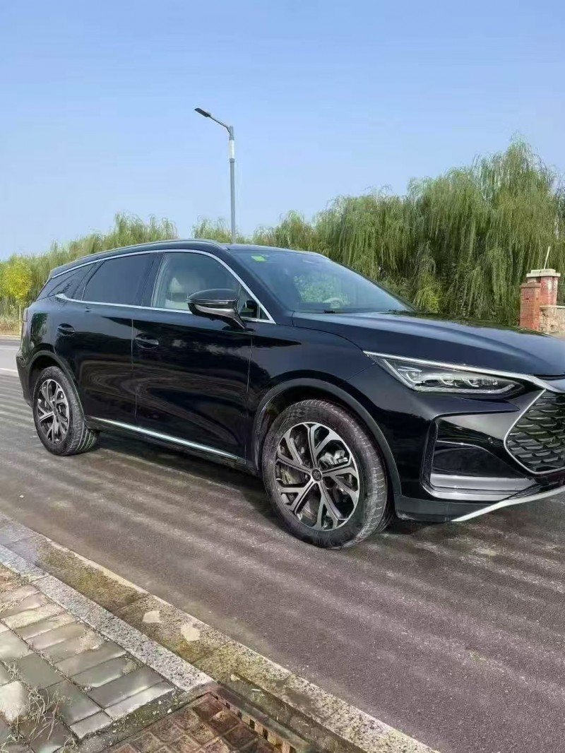 秦皇岛25年比亚迪宋2