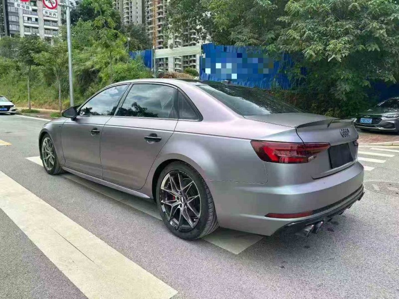 南宁19年奥迪A4L8