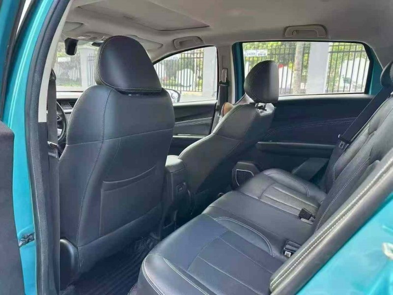 南宁19年吉利远景6