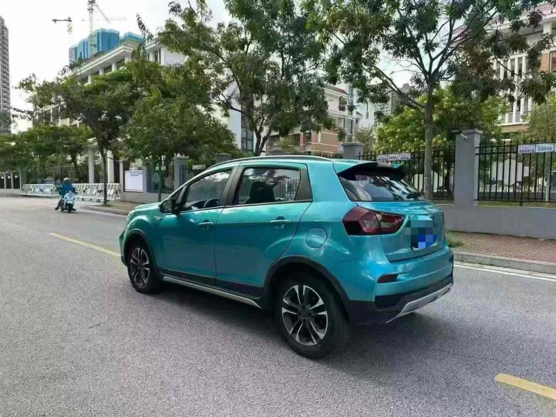 南宁19年吉利远景7