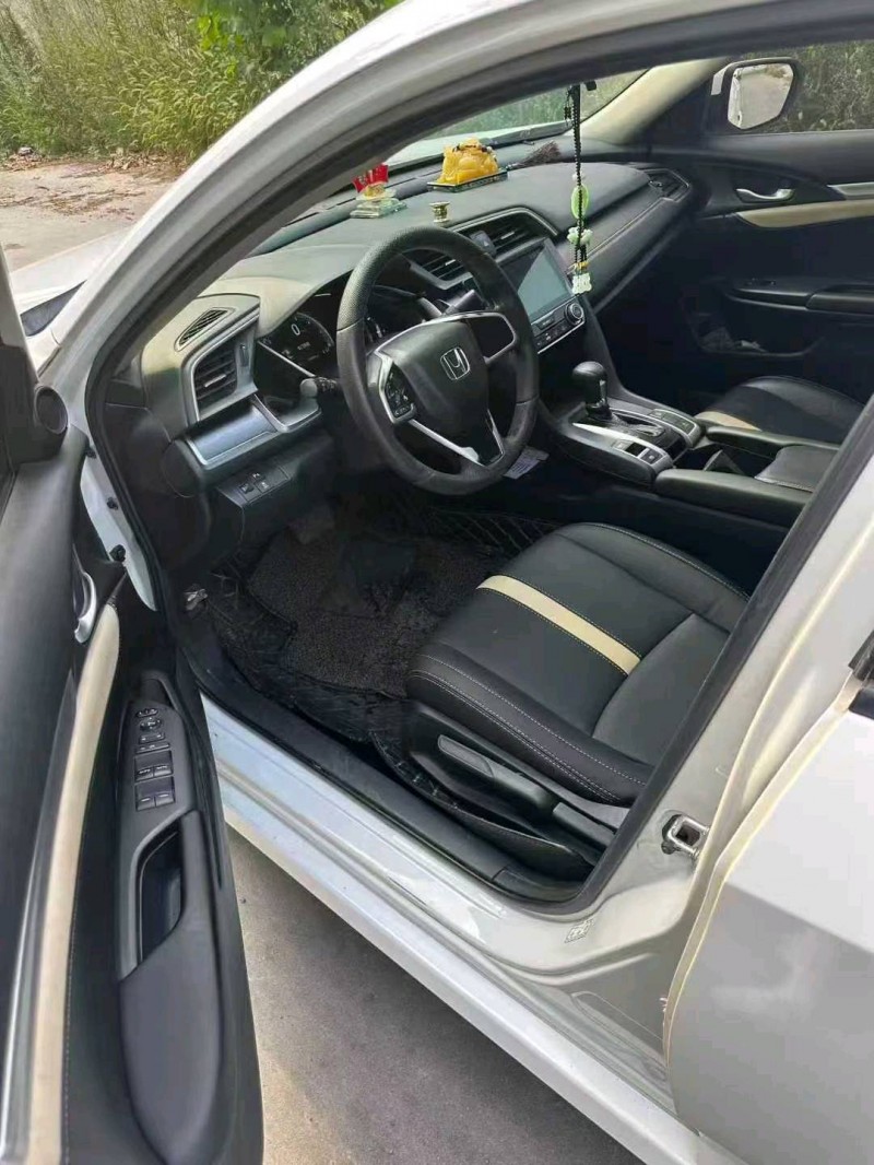 台州17年本田思域6