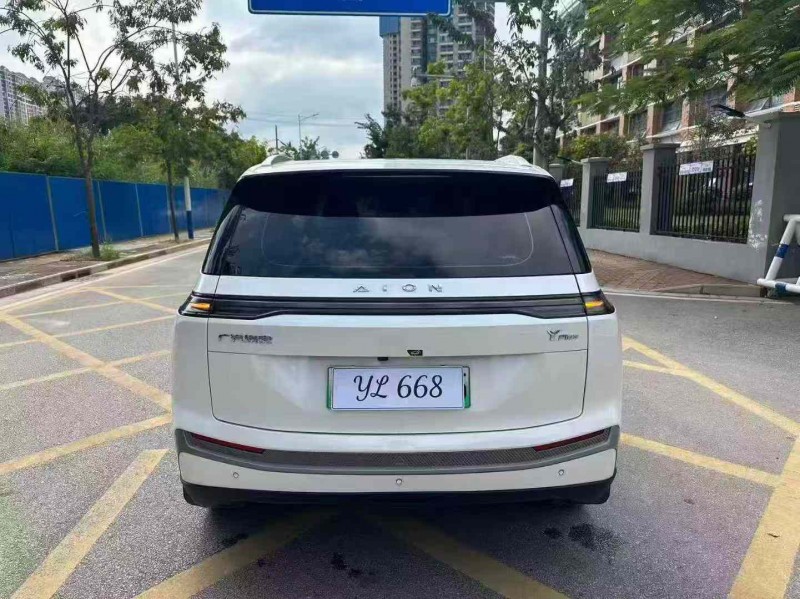 南宁25年传祺埃安Y9