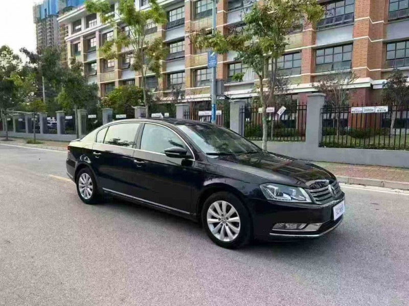 南宁14年大众迈腾2