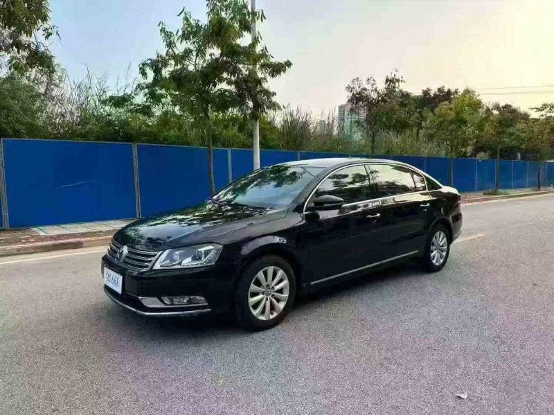 南宁14年大众迈腾3