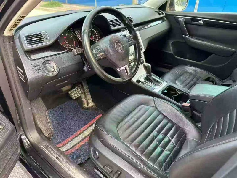 南宁14年大众迈腾4