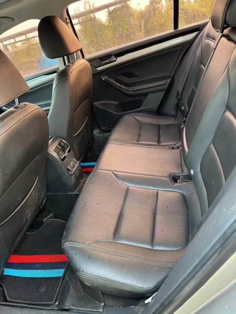 菏泽17年大众速腾6