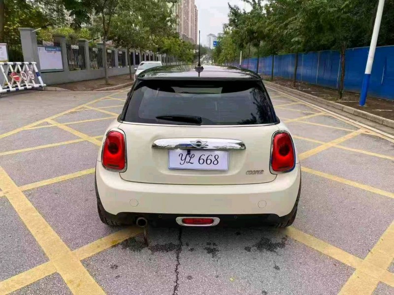 南宁18年MINICooper8