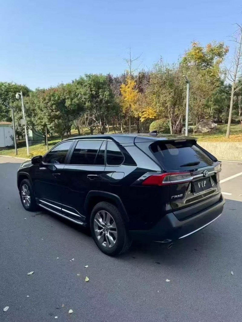 东营21年丰田威兰达8