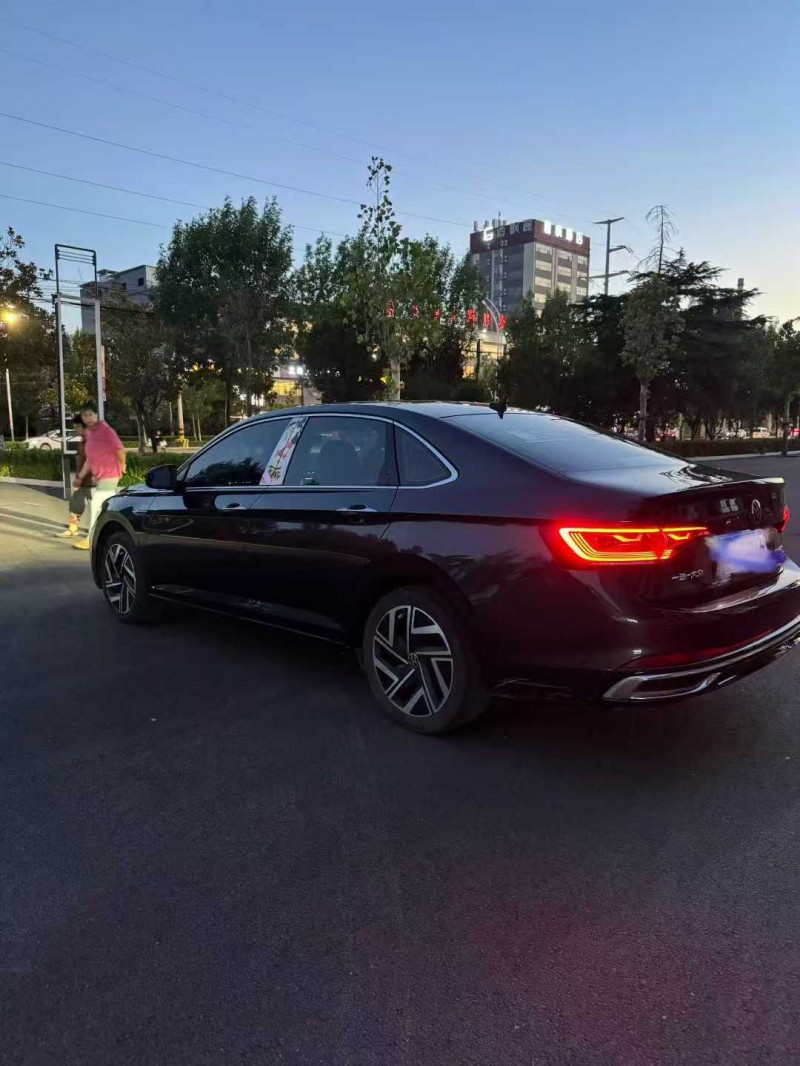 潍坊23年大众速腾8