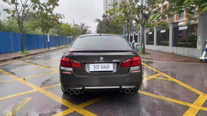 南宁13年宝马5系9