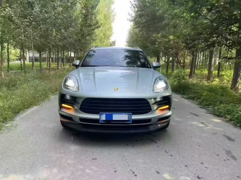 烟台19年保时捷Macan1