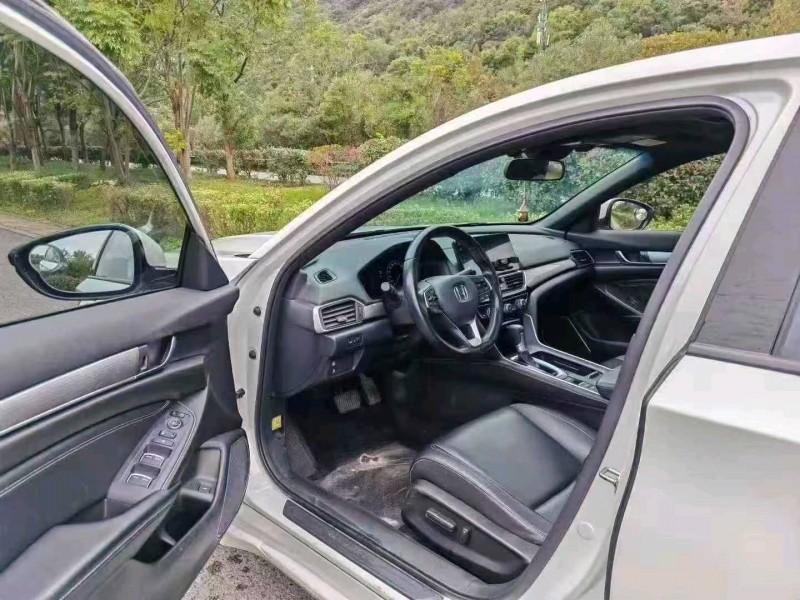 台州22年本田英诗派2