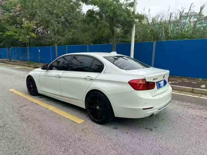 南宁12年宝马3系8